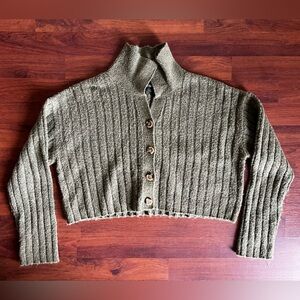 Wild Fable‎ | Green Cropped Cardigan Sweater